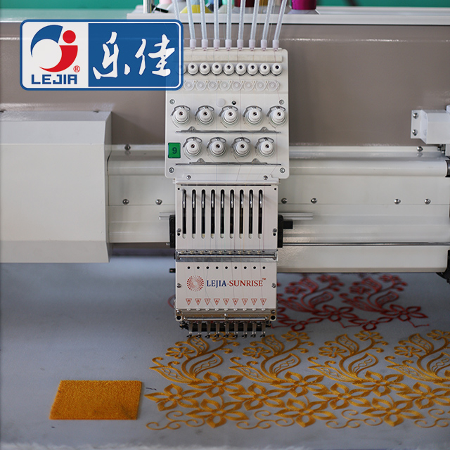 9 Colors 15 Heads Flat Mixed Chenille Embroidery Machine, Best Chinese Embroidery Machine 