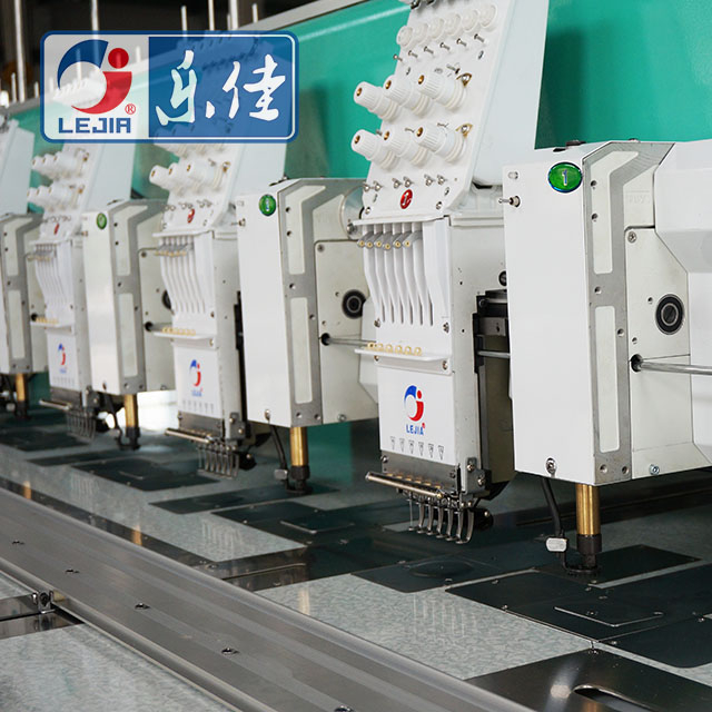 18 Heads Chenille/Chainstitch Embroidery Machine, Chinese Computerized Embroidery Machine With Cheap Price