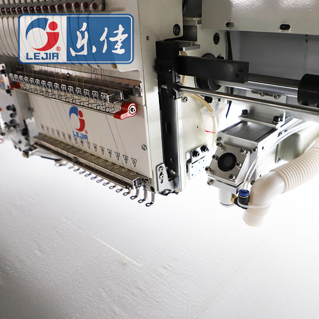 15 Needles 12 Heads High Speed Embroidery Machine, Embroidery Machine With Laser Cutting Device